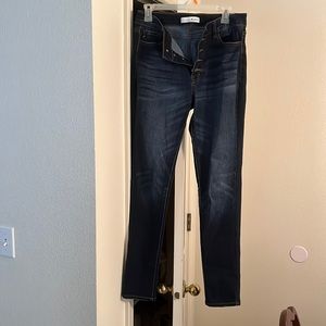 KanCan Women’s high rise button fly skinny jeans